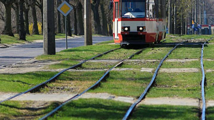 В Саратове остановились трамваи маршрутов №11 и №7
