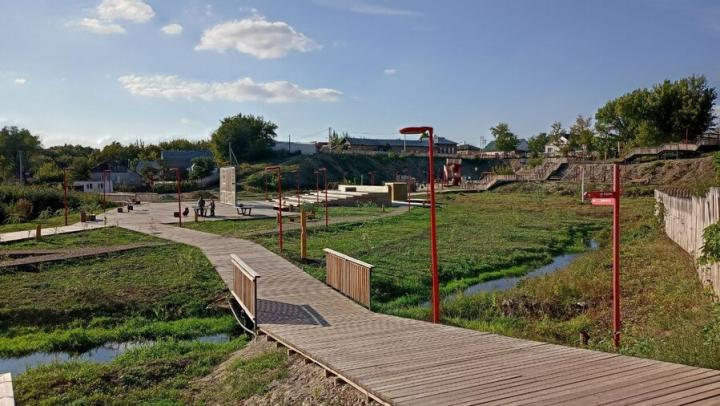 В Саратовской области благоустроят Козий парк за 1,4 миллиона рублей