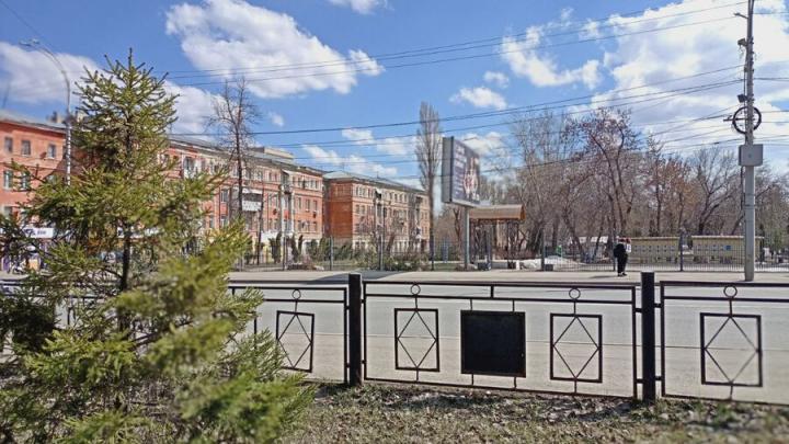 Мэрия Саратова обновит ограждения в городе за 5,8 миллиона рублей