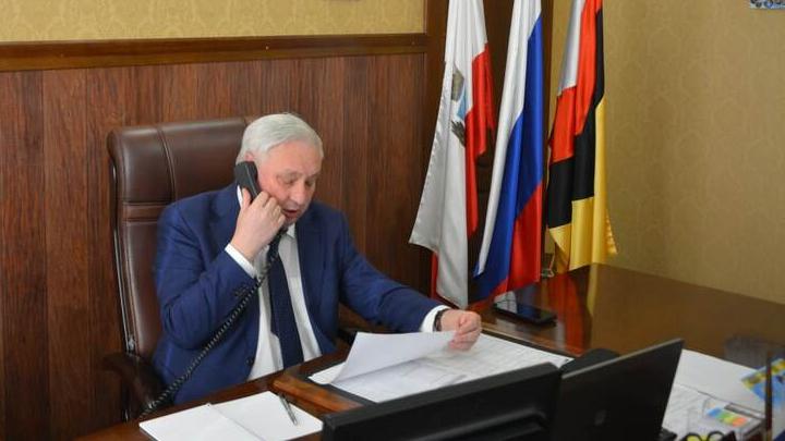 Глава Энгельсского района Дмитрий Плеханов пообщался по телефону с родными мобилизованных