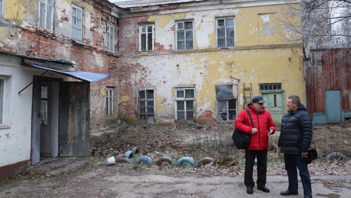 Панков: С жителями и краеведами обсудим реставрацию Мариинского детского приюта и планы на будущее