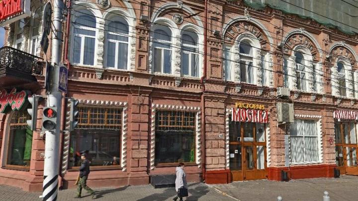 В Саратове пожарные выезжали тушить ресторан "Москва"