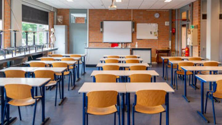 В Энгельсе на карантин по ОРВИ закрыто 36 школ