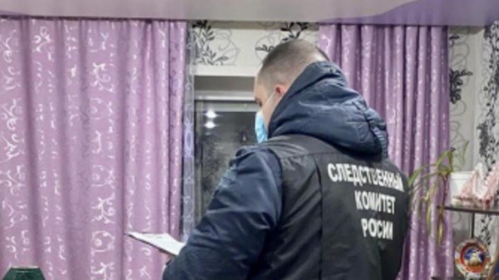 Житель Вольска обнаружил в квартире мертвую мать