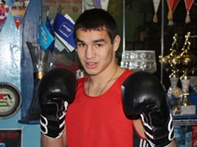 Артем Чеботарев представит область на чемпионате мира по боксу