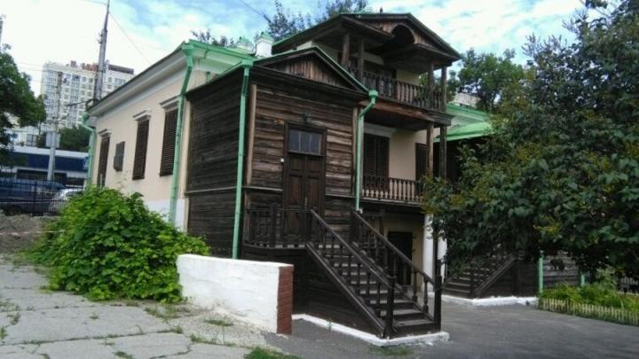 В Саратове поменялся заказчик реставрации музея Чернышевского 