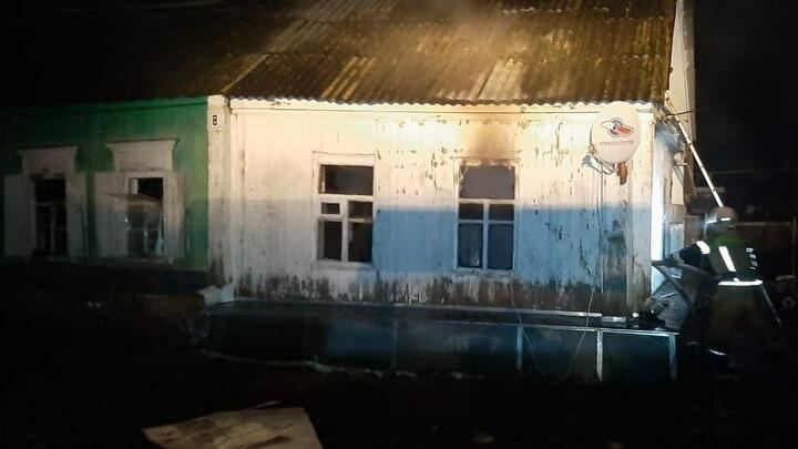 В Аркадаке на пожаре пострадала мать с тремя детьми: прокуратура начала проверку