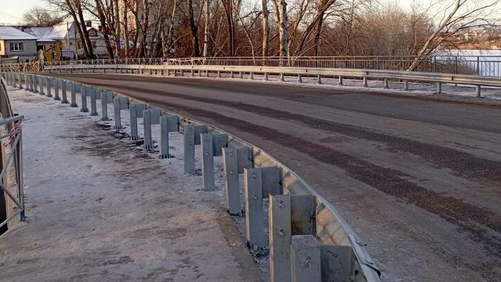 В Энгельсе отремонтировали мост за 63,2 млн рублей