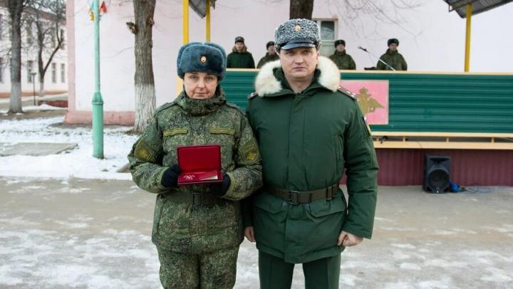 Военного медика наградили медалью Луки Крымского
