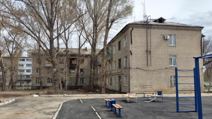 До конца марта в Заводском районе Саратова снесут аварийный дом
