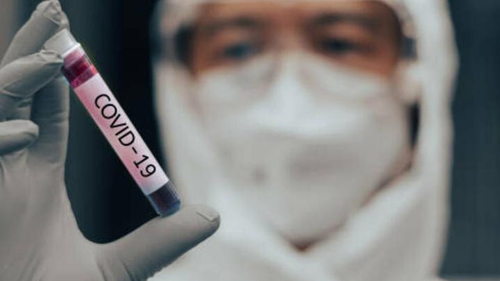 В Саратовской области за сутки от коронавируса вакцинировались 1137 человек