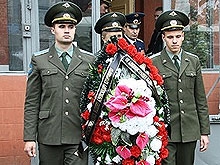 В Балашове торжественно перезахоронили останки бойца ВОВ