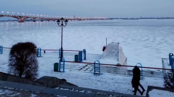 С середины марта саратовцам запретят выходить на лед