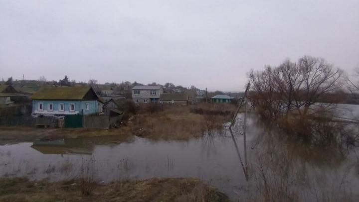 Пострадавших от паводка саратовцам выплатят по 10 тысяч рублей