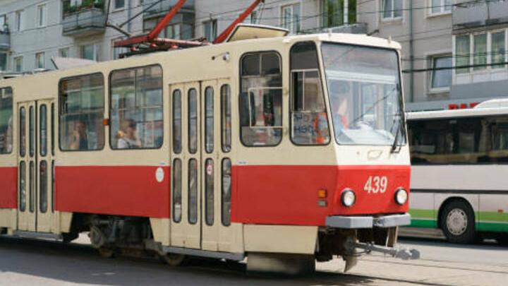 В Саратове остановилось движение четырех трамвайных маршрутов