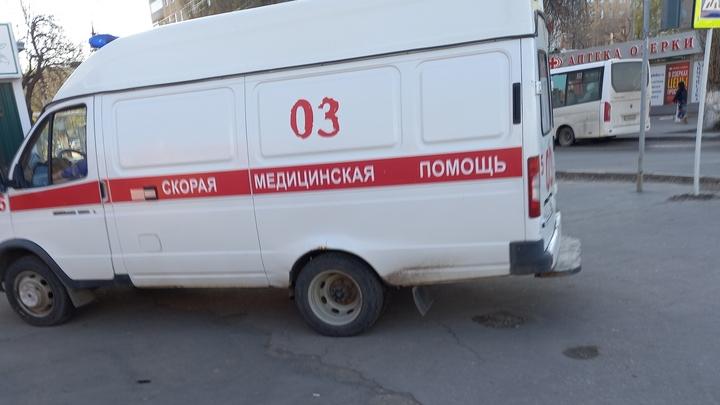 В Балашовском районе произошло ДТП с участием санитарного автомобиля