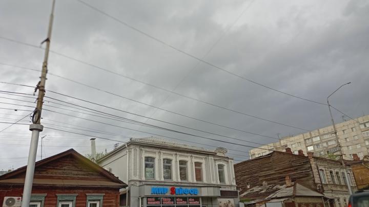 До +25 градусов, дождь и грозы прогнозируют в Саратовской области