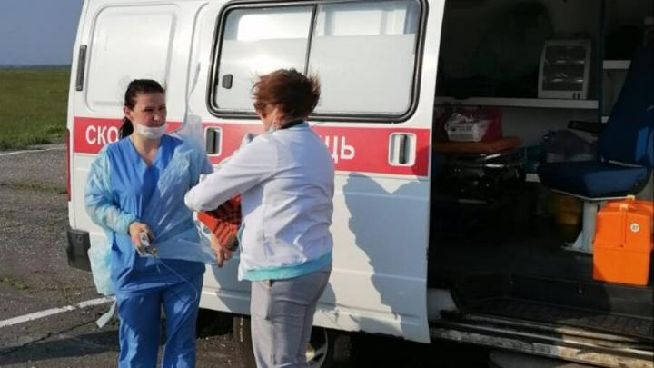Санавиация перевезла новорожденного с кровоизлиянием из Балашова в Саратов