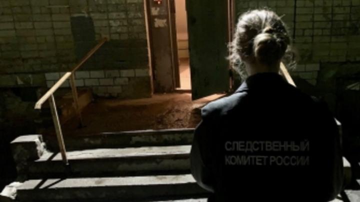 Жительница Заводского района ночью обнаружила в квартире труп родственника