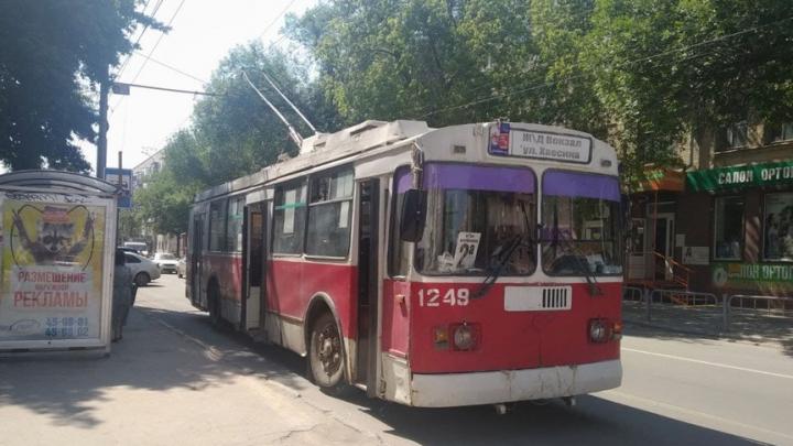 В Саратове временно остановится движение троллейбуса № 2а