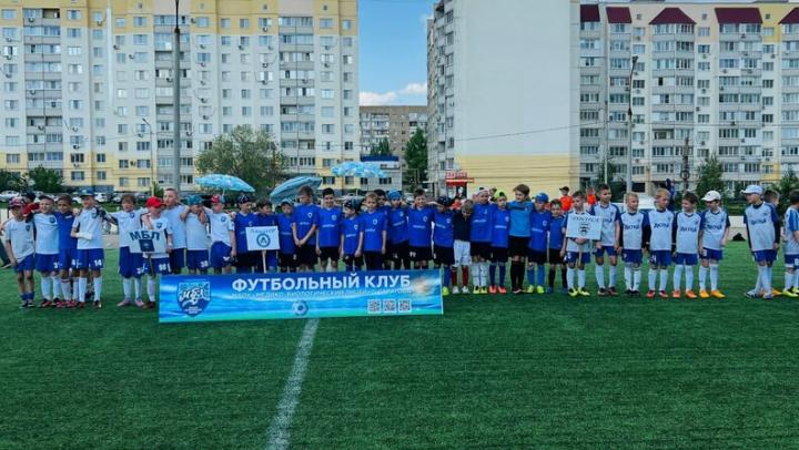 В Саратове прошел Открытый футбольный фестиваль "Кубок FC МБЛ" 