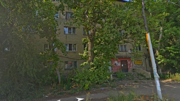 В Саратове не нашлось желающих восстанавливать аварийную пятиэтажку в Заводском районе