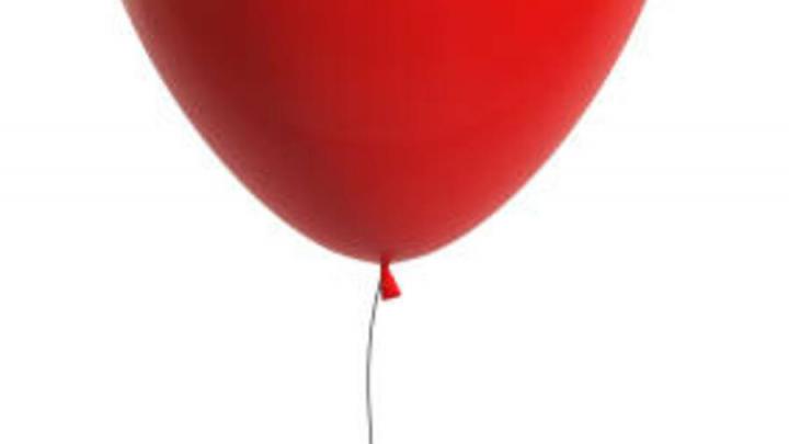 Юный саратовец обменял украденный самокат на воздушный шарик