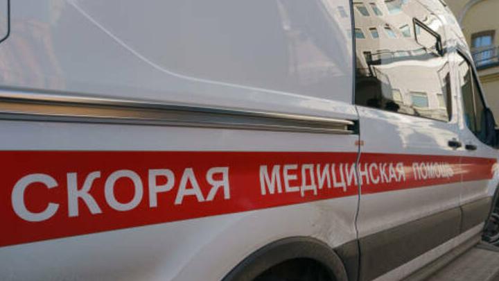 Житель Саратова душил стетоскопом фельдшера скорой помощи: мужчину ждет суд
