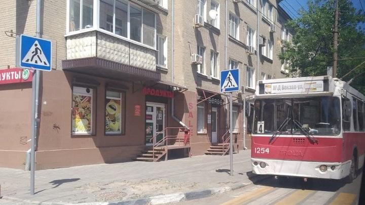 В Саратове приостановил работу троллейбус № 4