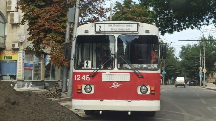 В Саратове временно остановятся троллейбусы №2 и №2А
