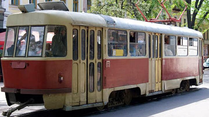 В Саратове остановилось движение трамваев 11-гомаршрута