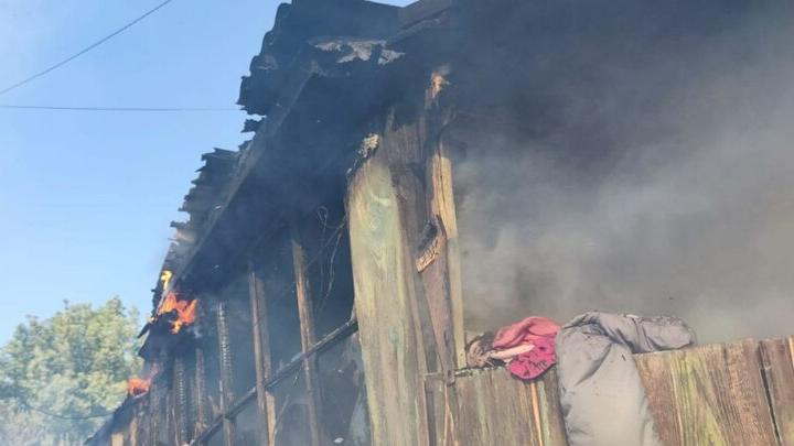 В Аркадаке из-за детских игр на чердаке сгорела крыша дома