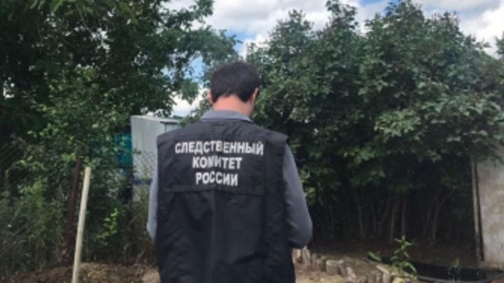 Во дворе частного дома в Гагаринском районе обнаружили могилу