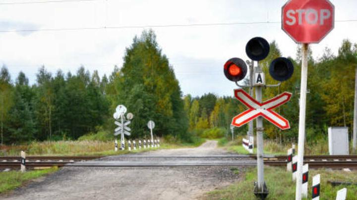 В Ленинском районе Саратова на три дня закроют железнодорожный переезд