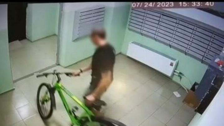 Рецидивист из Саратова украл три велосипеда