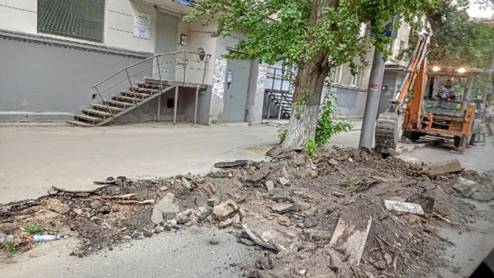 В Кировском районе Саратова отремонтируют еще пять участков тротуаров