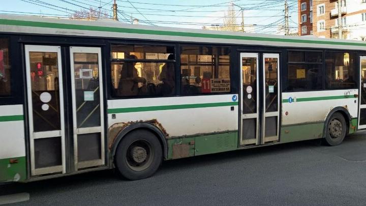 Временно изменена схема движения саратовского автобуса №11 