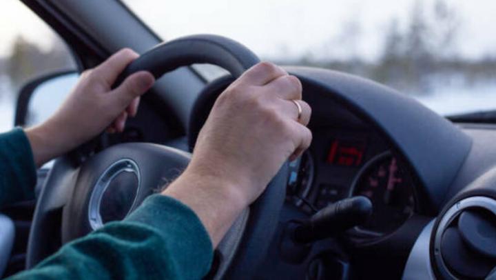 Добросовестным саратовским водителям планируют выдавать права на 20 лет