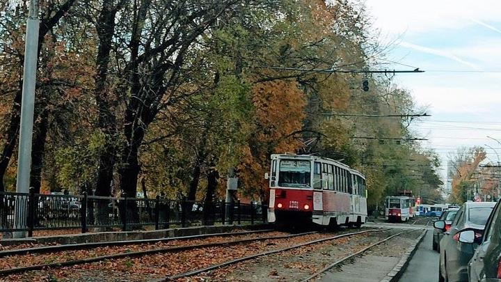 На время закрытия трамвайного маршрута № 3 на 50 лет Октября автобусам выделят полосу