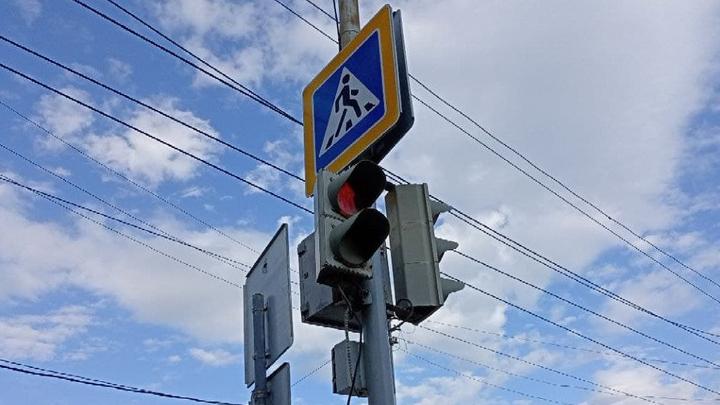 В центре Саратова отключат светофор