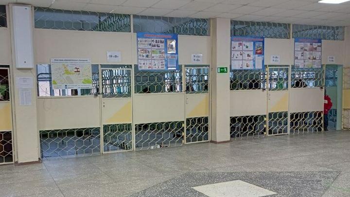 В Саратовской области из-за ОРВИ закрыты 4 школы и детсад