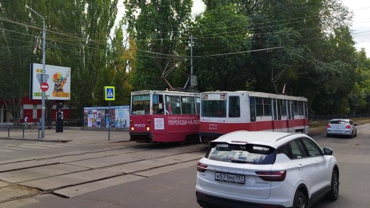 Трамвайный маршрут №3 в Саратове закроют не раньше апреля 2024 года