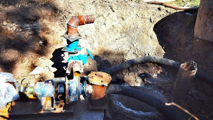 Чиновники предупредили жителей Лётки в Энгельсе о «подпорах» на канализационных сетях