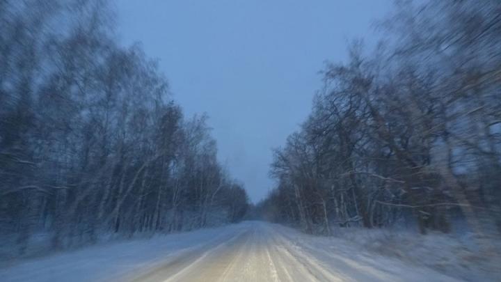 Из-за метели в Саратовской области закрыто шесть участков трасс