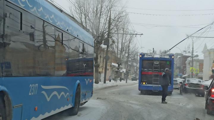 В Саратове остановятся четыре троллейбусных маршрута