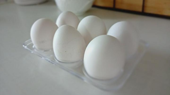 В минсельхозе заверяют, что дефицит куриных яиц саратовцам не грозит
