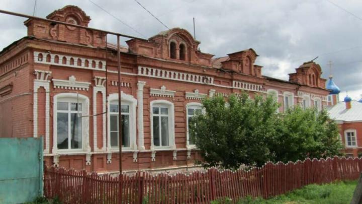 Старинный особняк в Калининске стал памятником