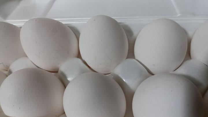 «Пятерочку» в Самойловском районе предупредили из-за дорогих яиц