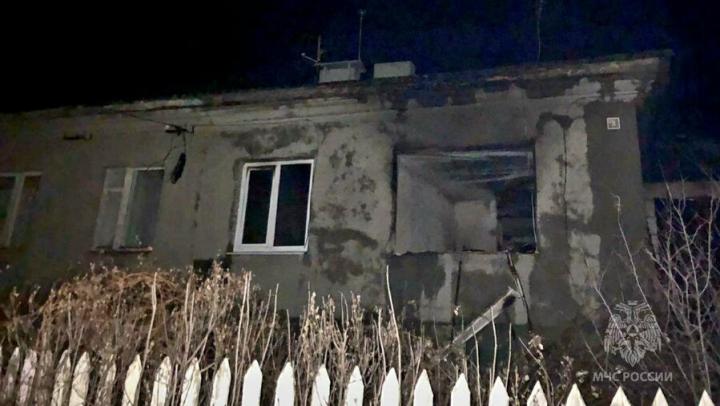 В канун Нового года на пожаре в Лысогорском районе погибла женщина