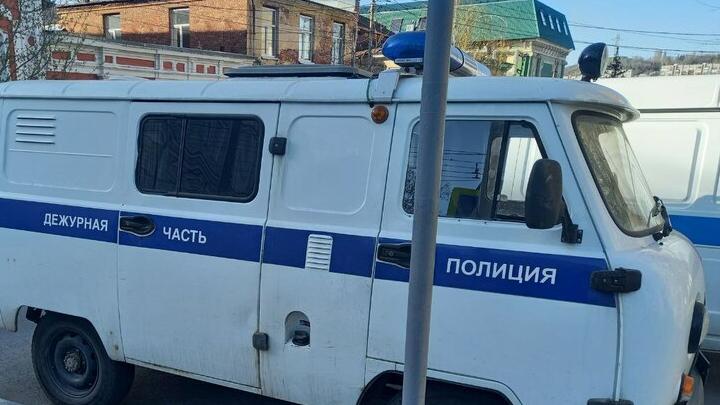 Саратовец украл со счетов 13 граждан около 200 тысяч рублей